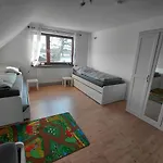 Gemuetliche Mit Blick In Wiesen Штур