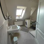 Gemuetliche Mit Blick In Wiesen